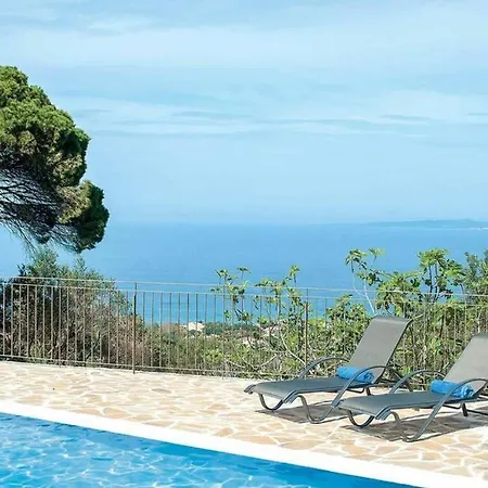 Aloni Villa *